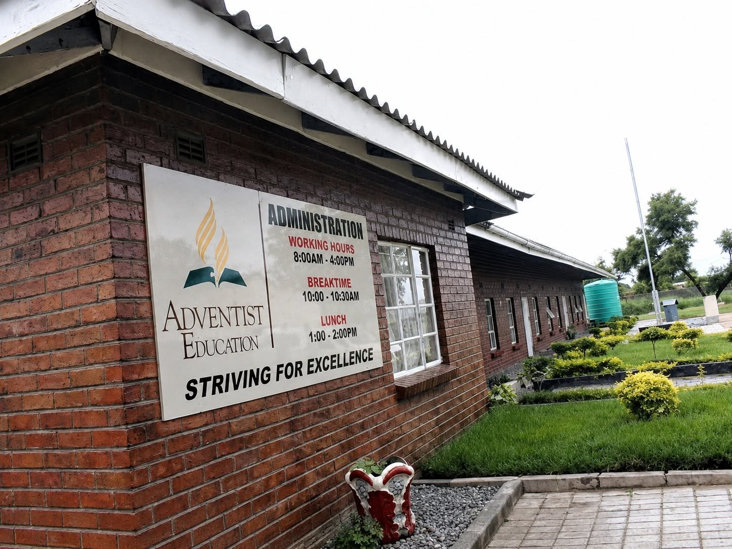 Administration building and grounds at Pelandaba SDA Primary School